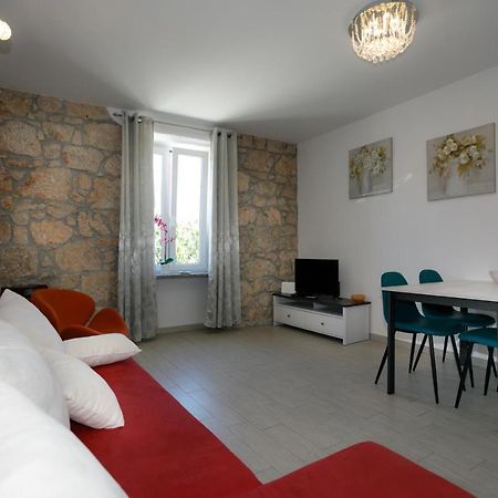 Ferienwohnung Oliva Vrbnik Exterior foto